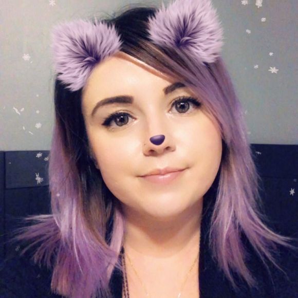 Meet your Posher, Sara - Picture 1 of 1